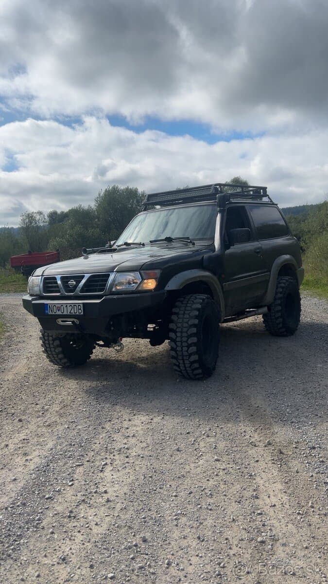 Nissan patrol y61