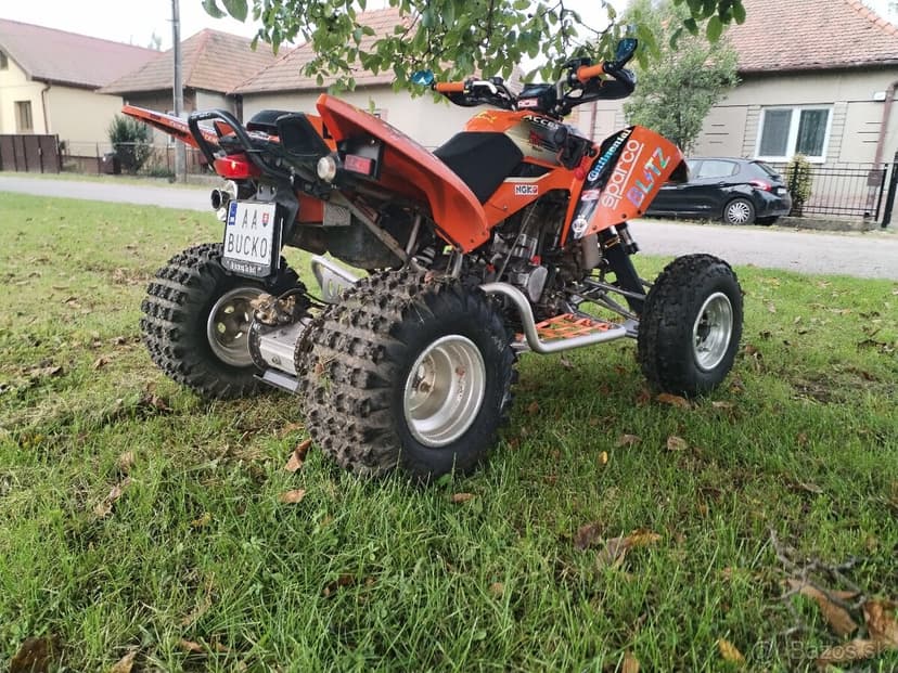 Access tomahawk 300 r.v 2011