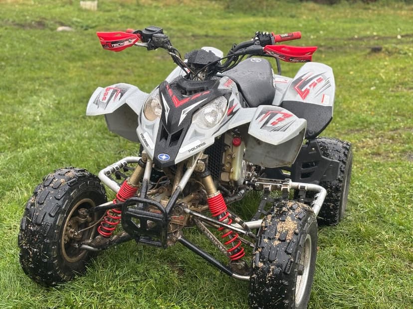 Polaris Predátor 500