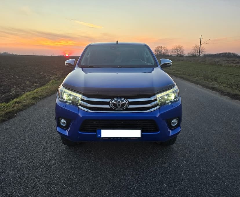 Toyota Hilux 2.4 D 110kW 4WD AT6 2017