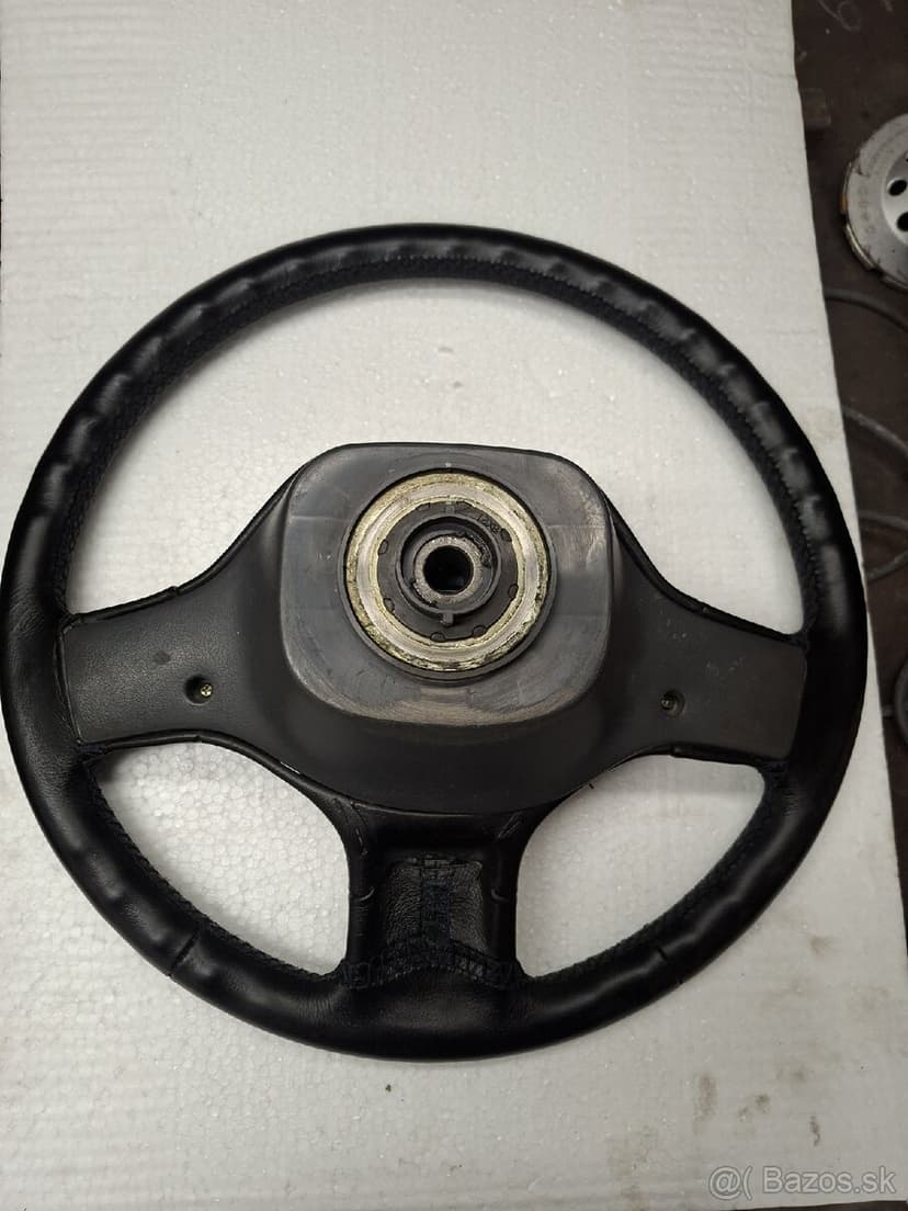 Volant Nissan asi patrol,