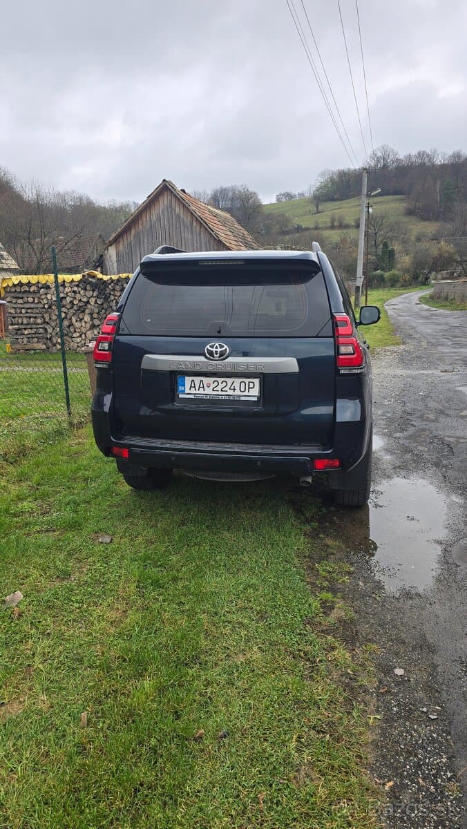 Predám Toyota Land Cruiser 150