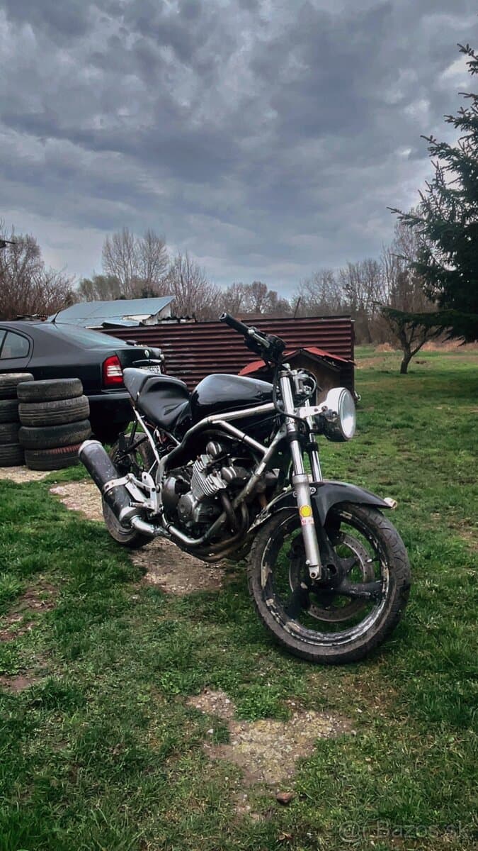Yamaha XJ600N/S Devision