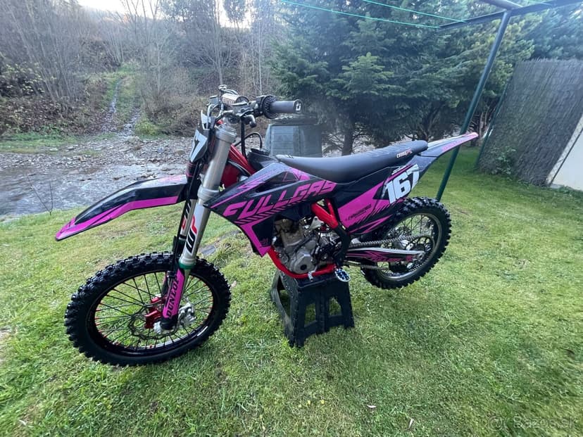 GasGas MC 250F 2023 – TOP stav