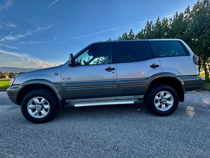 Nissan Terrano 2.7 TDi 4x4 Off Road edícia