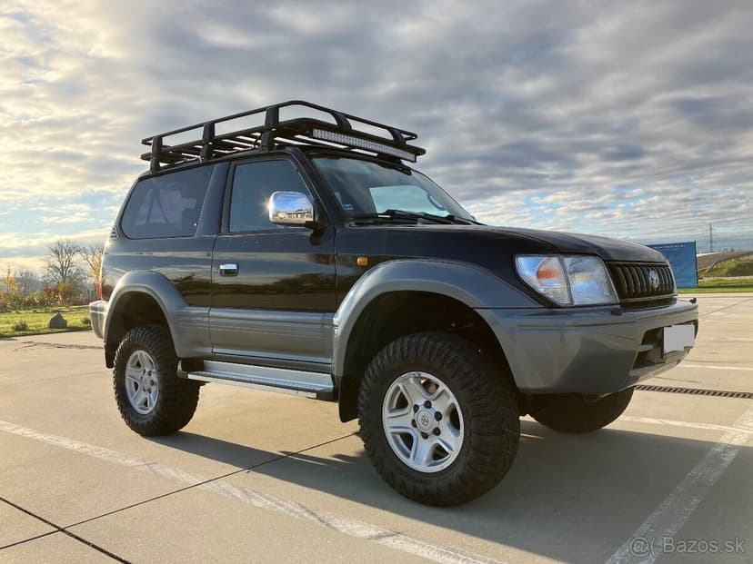 Toyota Land Cruiser J90
