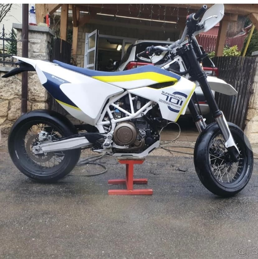Husqvarna 701 2018
