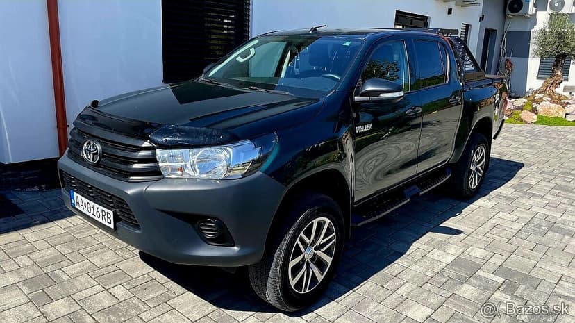 TOYOTA HILUX - PREDAJ AJ NA SPLÁTKY