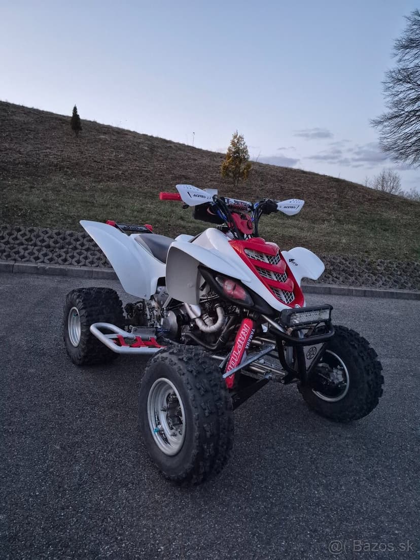 ​LEGENDA YAMAHA RAPTOR 660 – VZÁCNY STAV, BEZ INVESTÍCIÍ