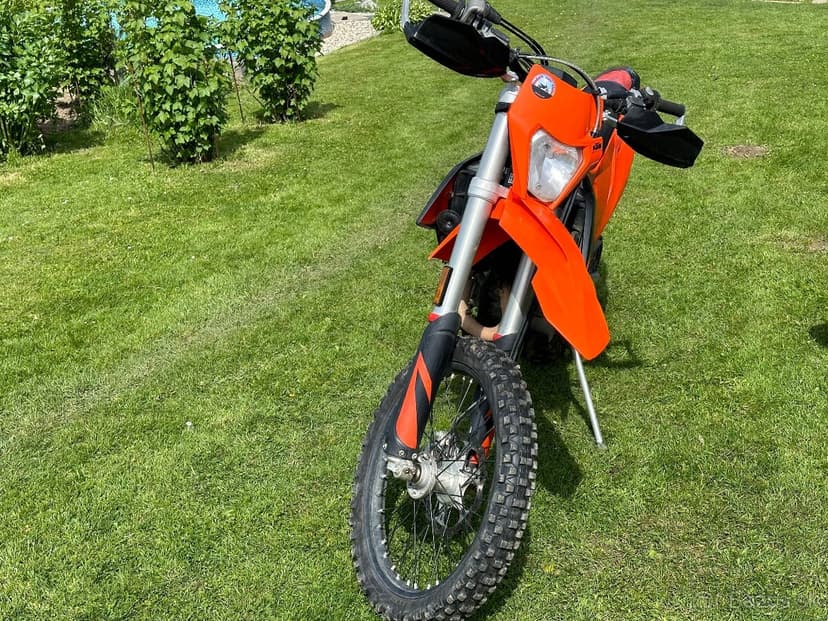Predám Ktm exc-f 250, model 2020, TP + ŠPZ
