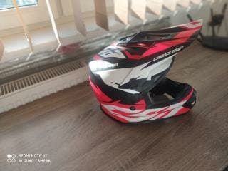 PRILBA   VELKOS  , S ,