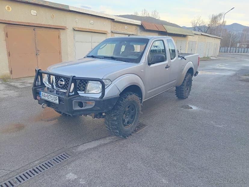 Nissan Navara d40