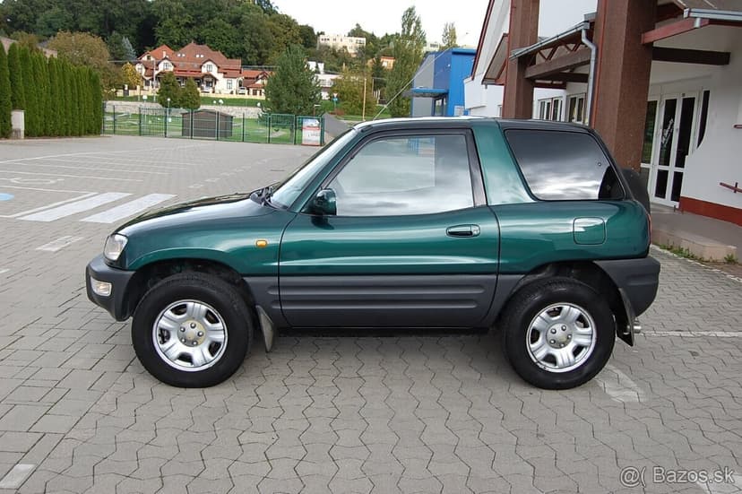 Toyota RAV4 1999 2.0 benzín