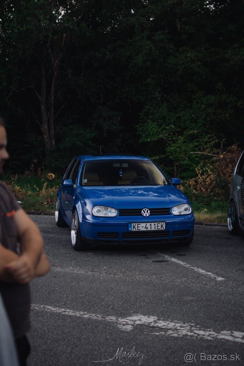Predám / Vymením Golf 4 2.3 V5