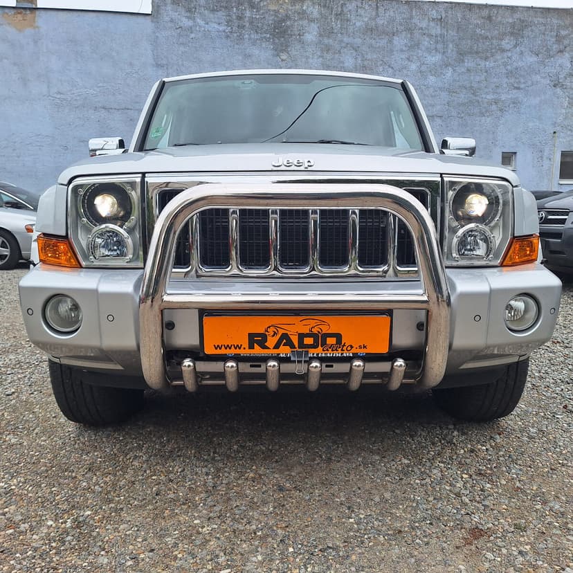 Jeep Commander 3.0 CRD V6 Overland A/T 4x4 - aj na splátky