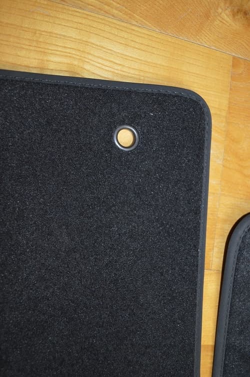 predam nove koberceky do LR Discovery