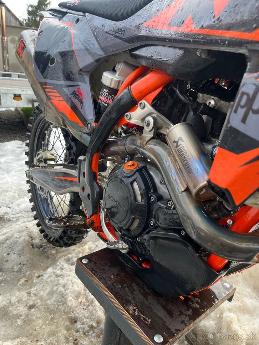SXF 450 2018 + AKRAPOVIC VYFUK A ZVOD