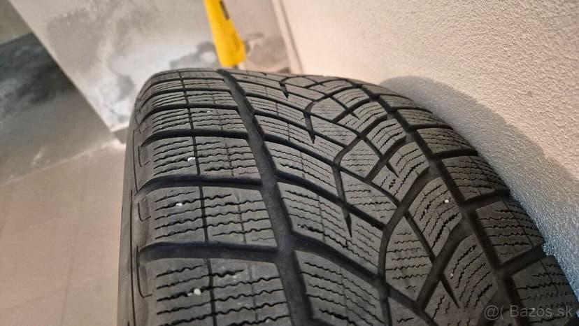 Kompletné zimné kolesá 275/45/R20