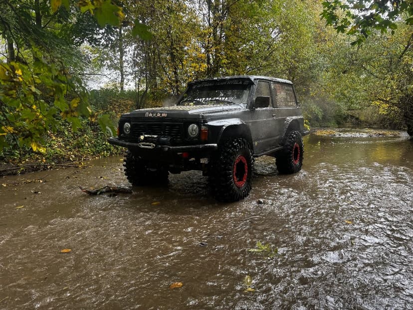 Nissan Patrol y60 m57