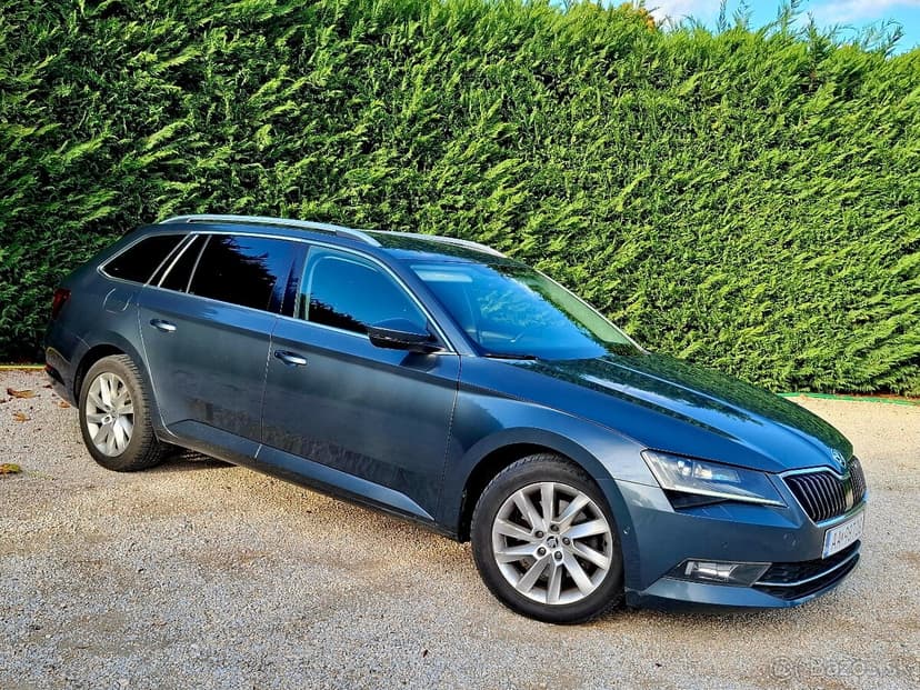 Škoda Superb 2016 CANTON KESSY FRONT ASSIST MRTVÝ UHOL