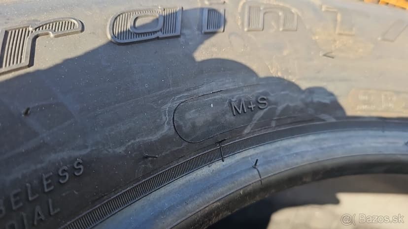 275/60/20 275/60 R20,BFGOODRICH T/A LAND ROVER DEFENDER OCTA