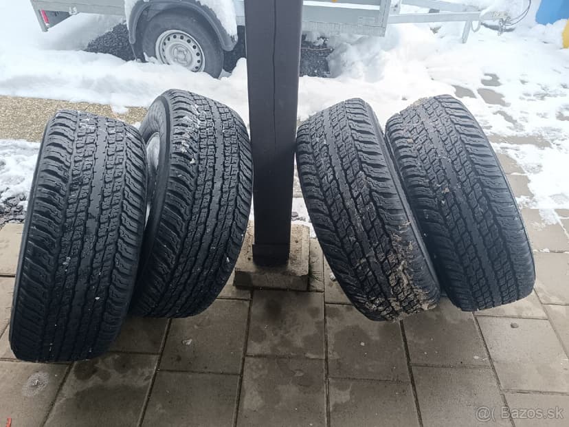 Yokohama geolandar 285/65 R17