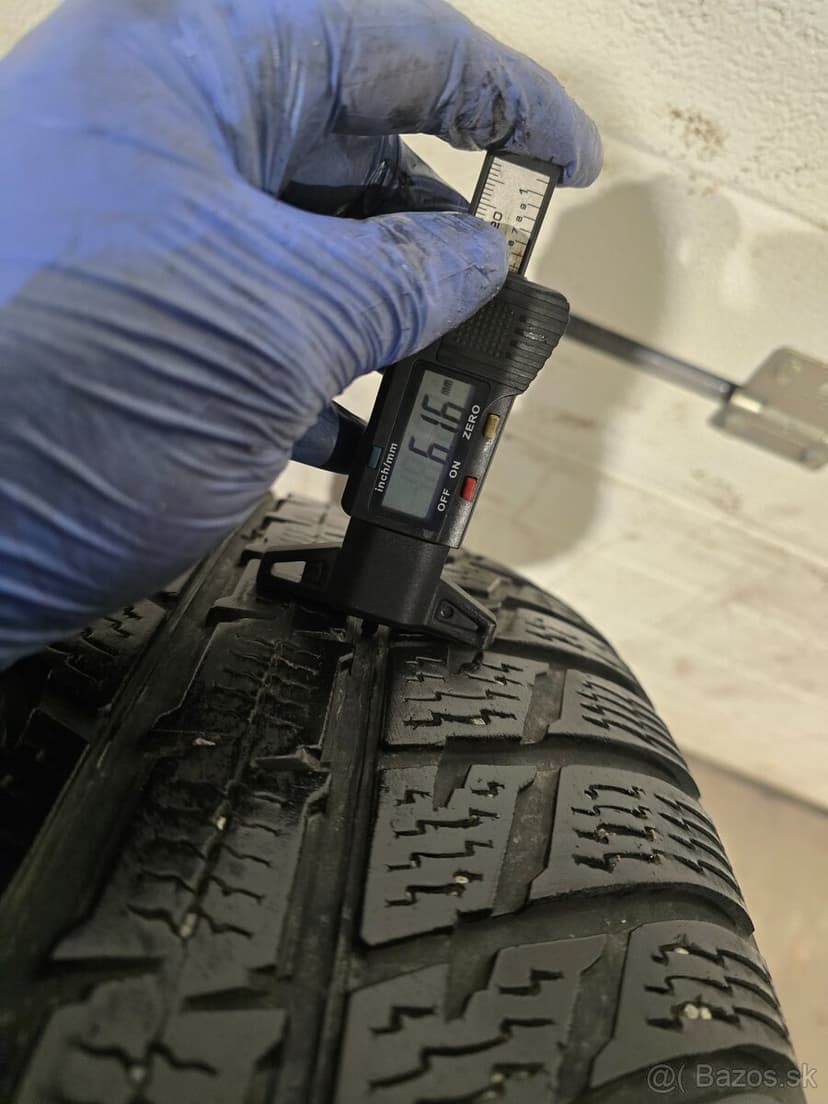 Zimné Pneu Nokian WR SUV 265/65 R17