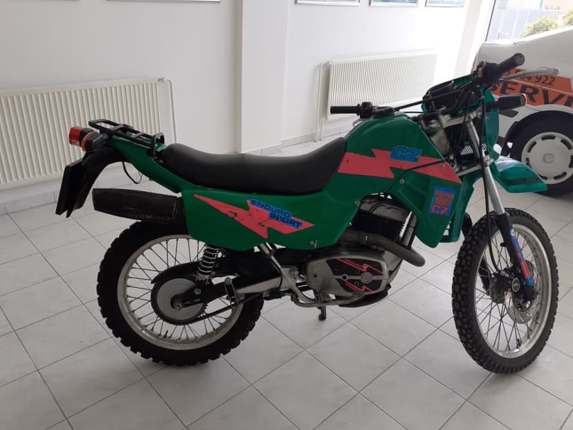 Predám ČZ180 Roland enduro,r.v.1994