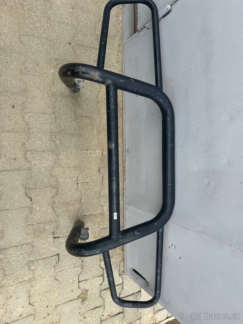 lada niva 4x4 predny ram original