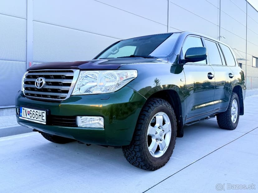 Toyota Land Cruiser 200 4.5 V8 D-4D