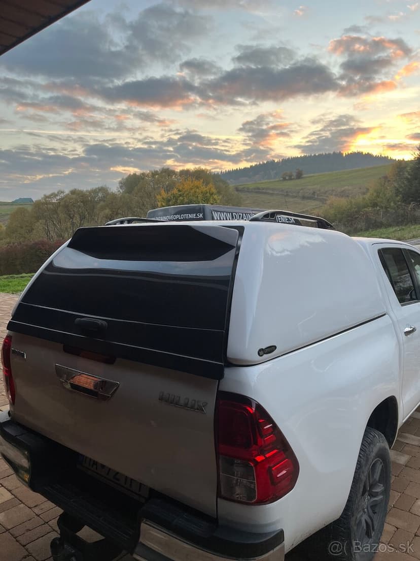 Hardtop Toyota hilux