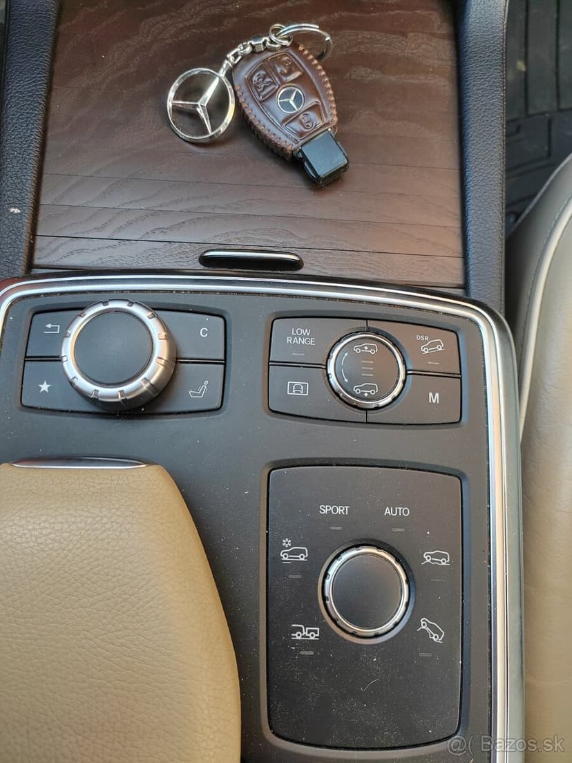 Mercedes Benz GLS 500 (Land Cruiser,Durango)