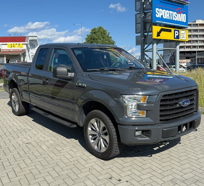 Ford F150 5.0 V8–4x4–2017–TAŽNÉ 3.5t—KRÁSNÁ BARVA