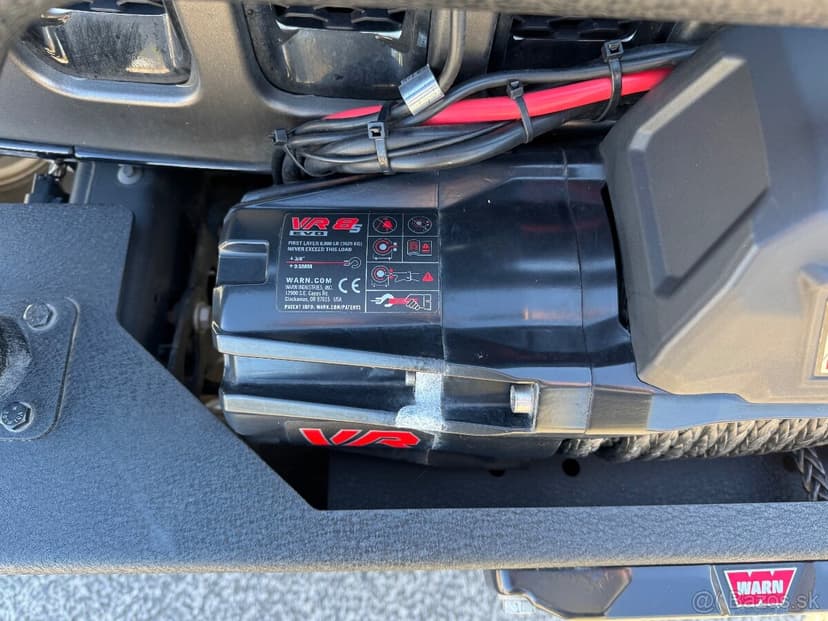 Predám Jeep WRANGLER