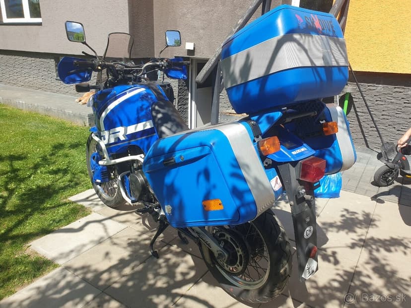 Suzuki DR BIG 800