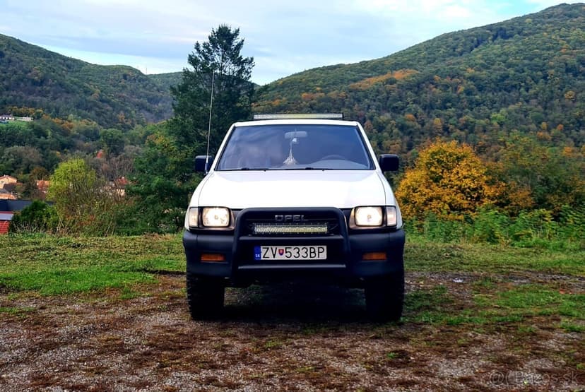 Predam Opel Campo (Isuzu Trooper) 2,5 TD