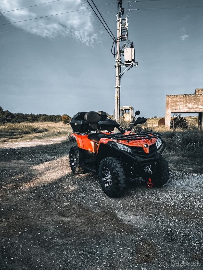 Predám štvorkolku CF MOTO 520