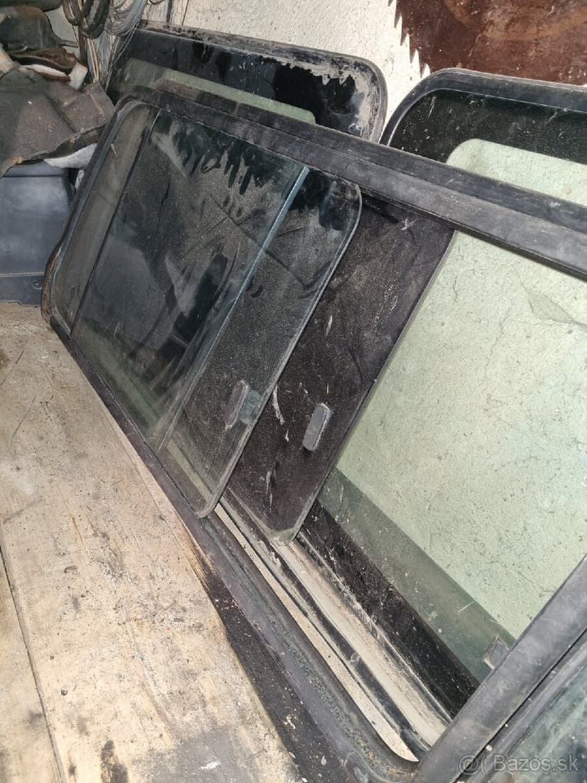 Okna nissan patrol y60/y61