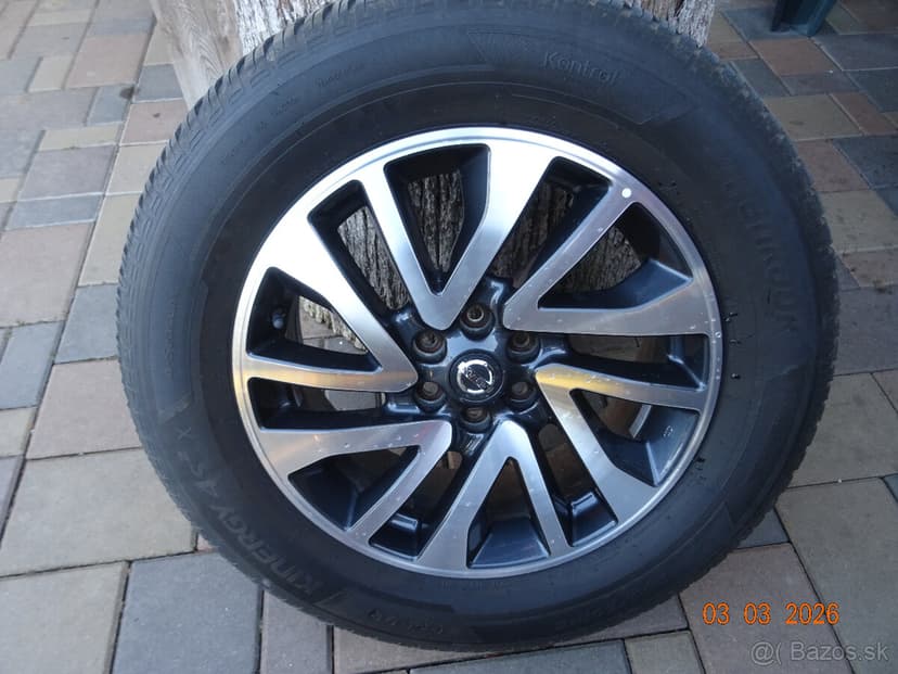 Aludisky s pneu originál - NISSAN NAVARA, 255/60-R18.