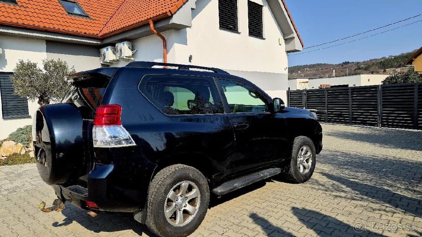 TOYOTA LAND CRUISER - PREDAJ AJ NA SPLÁTKY OD 0% AKONTÁCIE