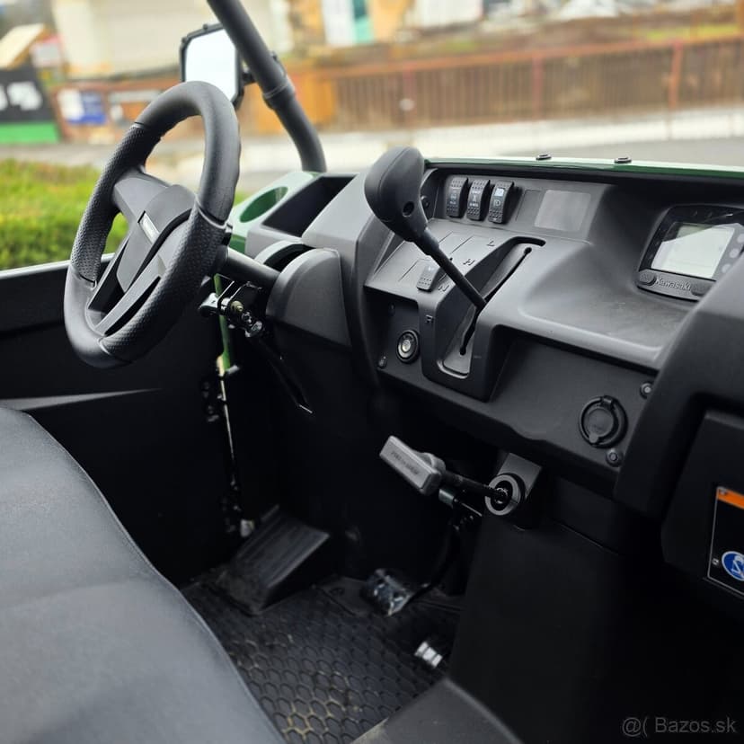 Kawasaki Mule 700 + doplnky - stroj na prácu aj zábavu