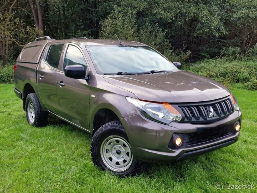 MITSUBISHI L200 2019 2.4D-ID 4X4 + UZÁVIERKA ZAD. DIF.