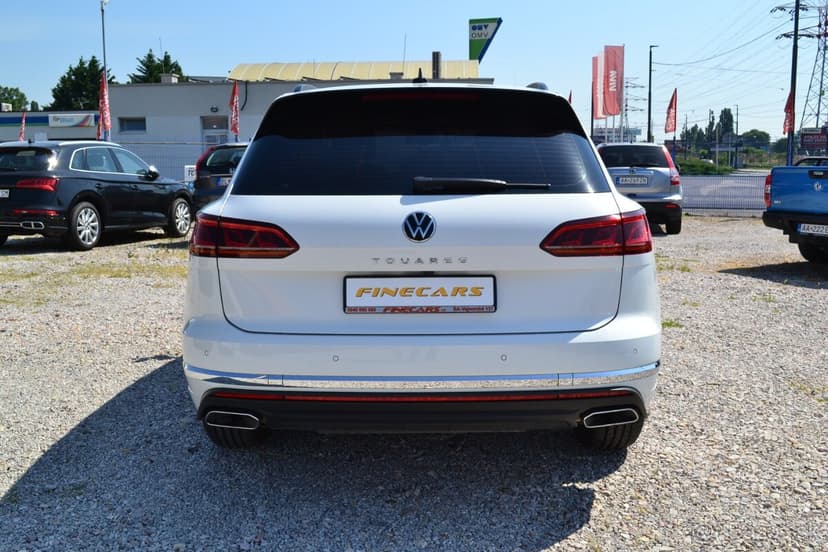 Volkswagen Touareg 3,0 TDI Elegance 4motion