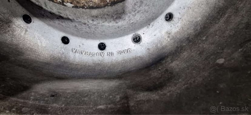 5x139,7 alu australske disky 5x139,7 r15 et-41 10J