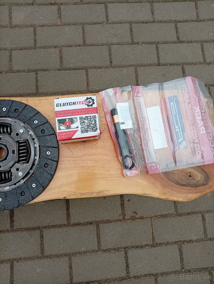 Nissan patrol y61 2.8 spojkova sada