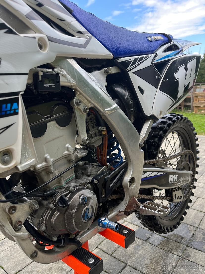 YAMAHA YZF250