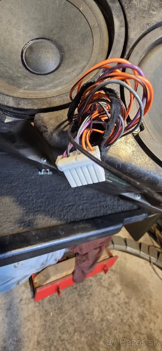 Range rover p38 subwofer originl