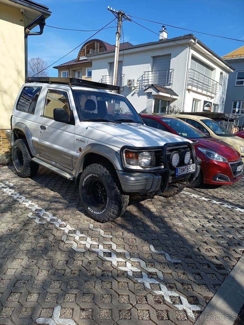 Mitsubishi Pajero 2.5td