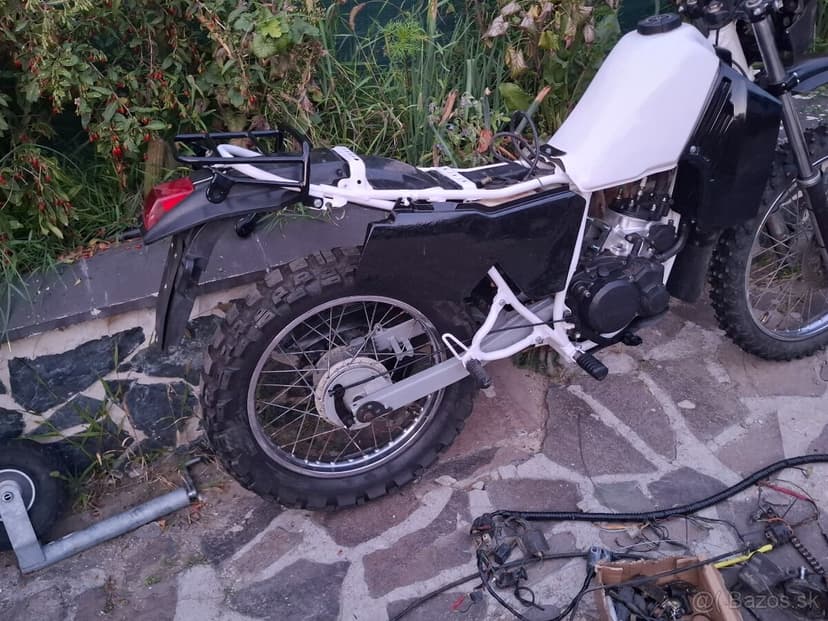 Yamaha dt 125/80lc2 po go