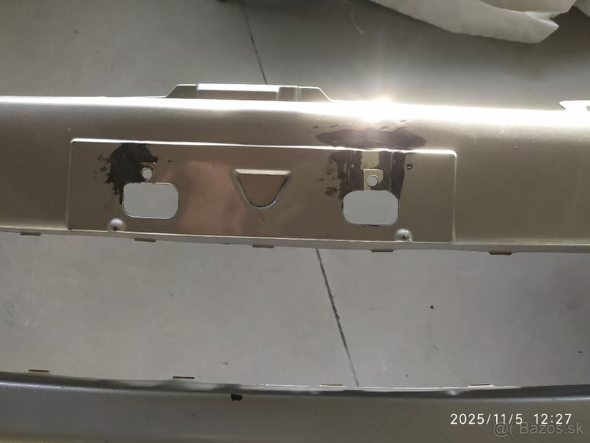 Predný nárazník Toyota Hilux rv 2012-2016